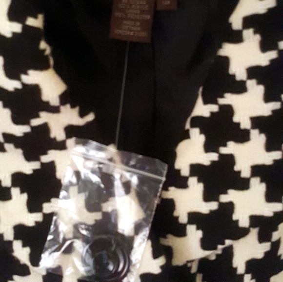 Chadwick's Women Sz 14P Jacket Blazer Bomber Office Houndstooth Belt Button Cuff - Picture 7 of 9